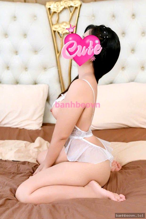 Hương Giang Chupyy – gái gọi Sơn Trà
