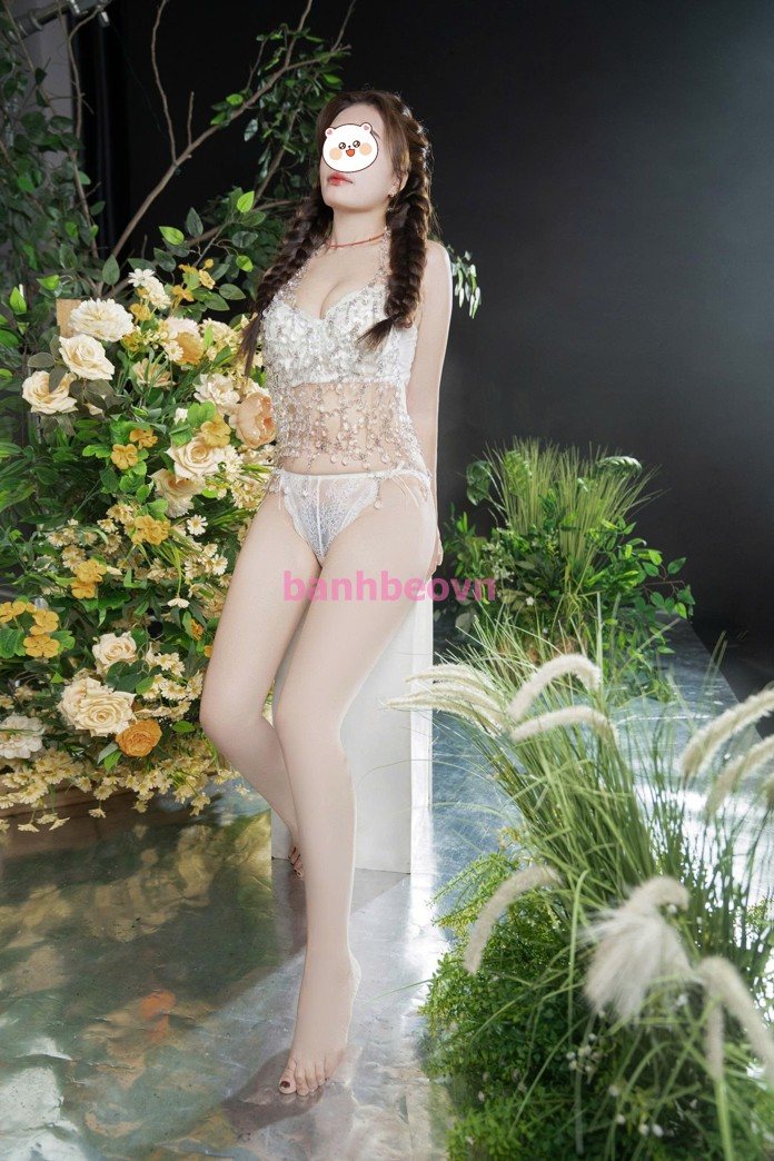 Rất Biết – gái gọi Tân Bình