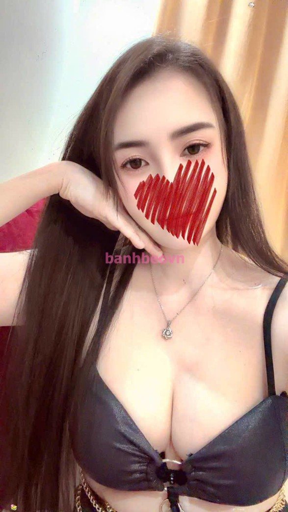Hoa Hoa – gái gọi Quận 10
